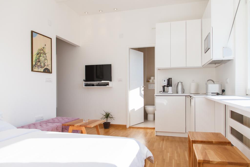 Apartment Slavia District Belgrad Oda fotoğraf