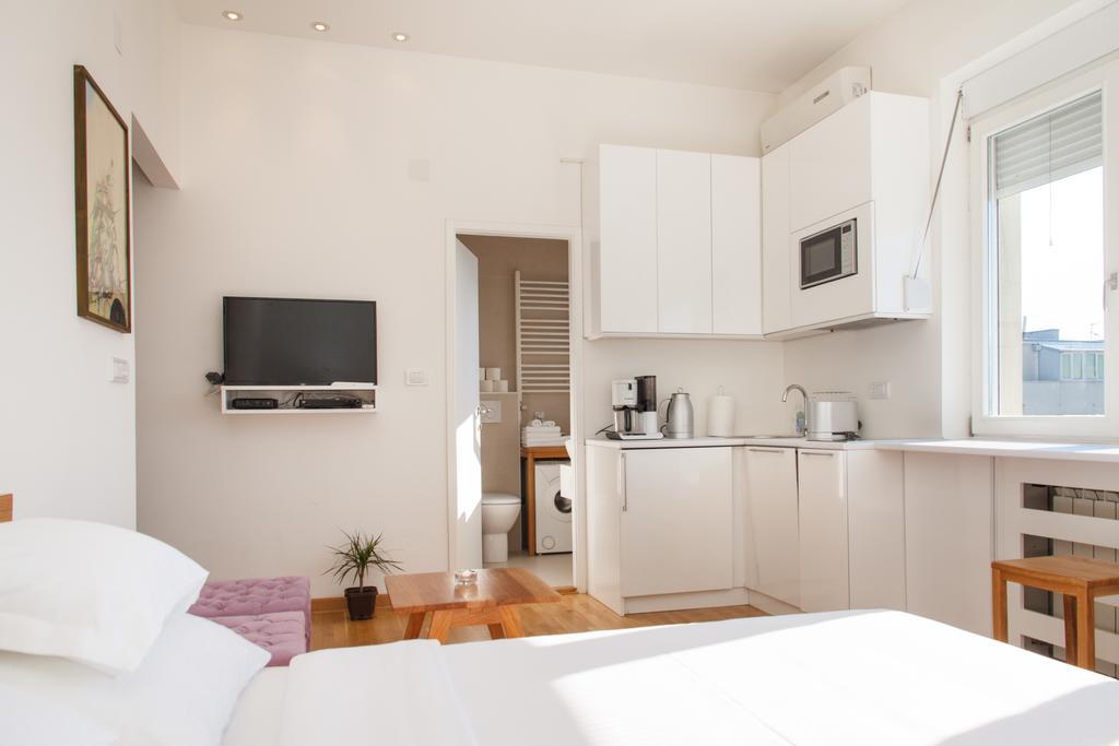 Apartment Slavia District Belgrad Oda fotoğraf